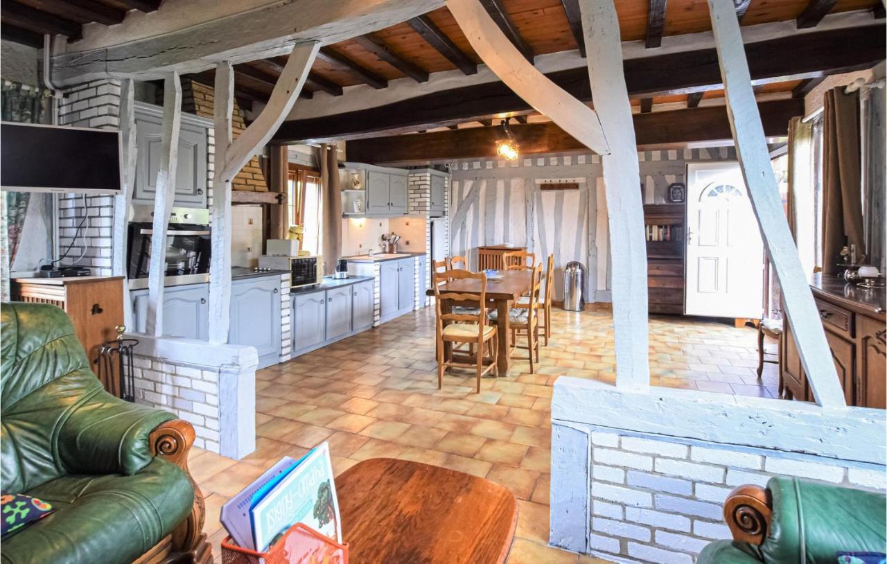 2 Bedroom Lovely Home In Marques ภายนอก รูปภาพ
